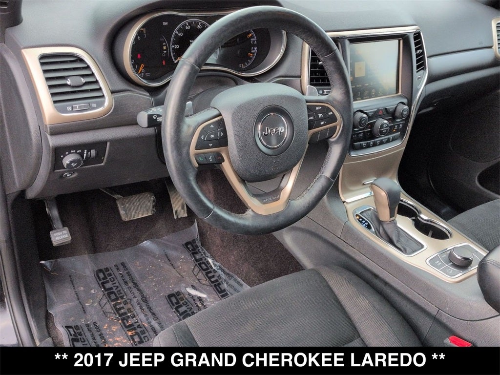 2017 Jeep Grand Cherokee Laredo