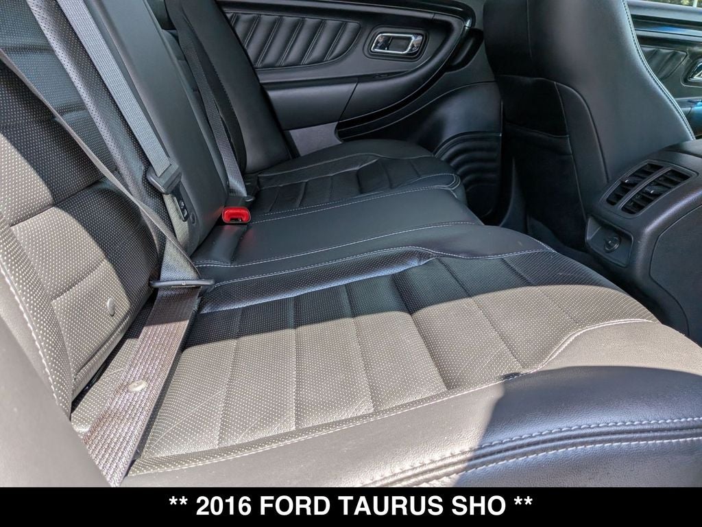 2016 Ford Taurus SHO