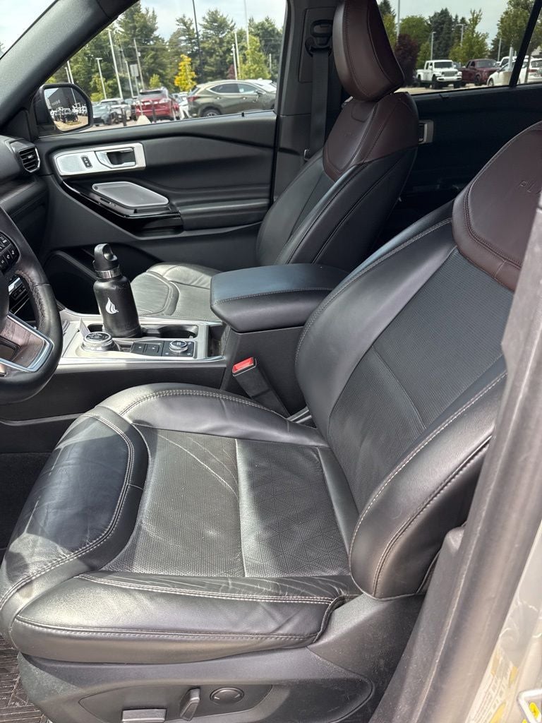 2022 Ford Explorer Platinum