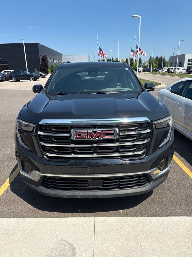 2024 GMC Acadia Elevation