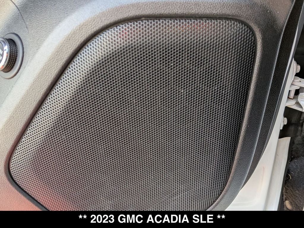 2023 GMC Acadia SLE