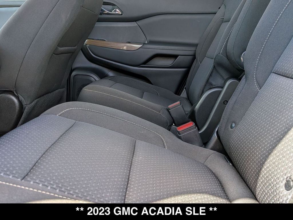 2023 GMC Acadia SLE