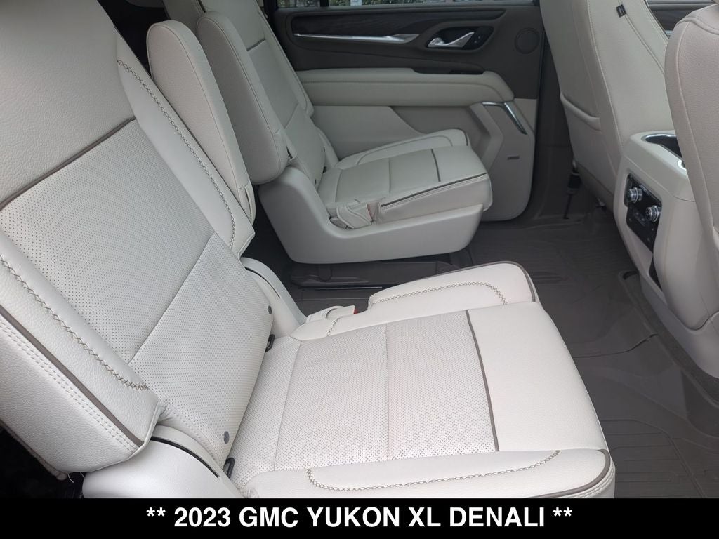 2023 GMC Yukon XL Denali
