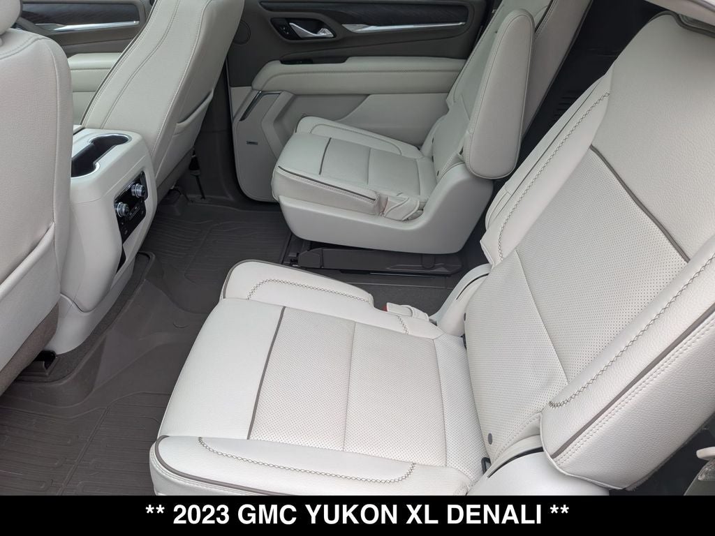 2023 GMC Yukon XL Denali