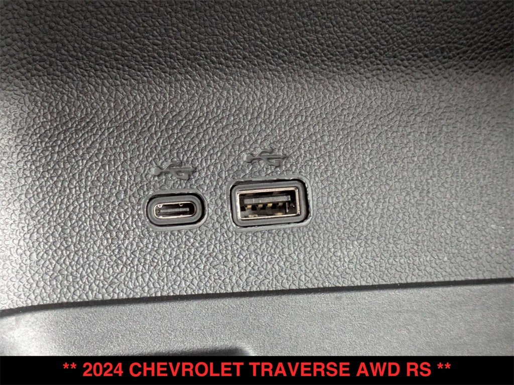 2024 Chevrolet Traverse RS