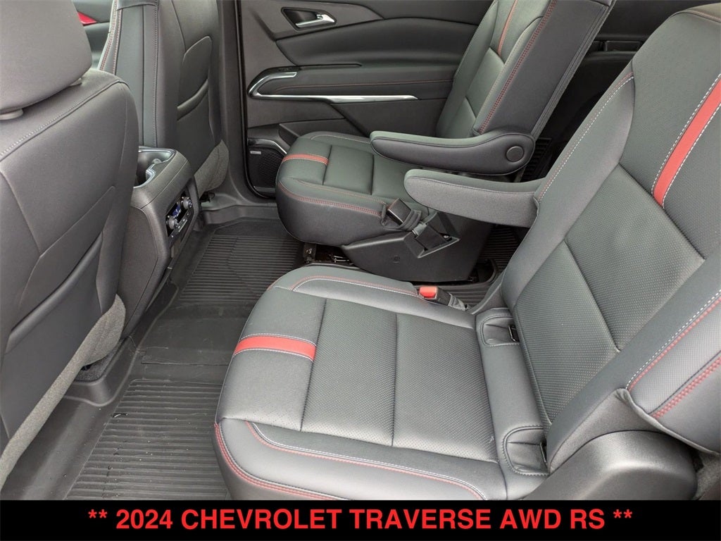 2024 Chevrolet Traverse RS