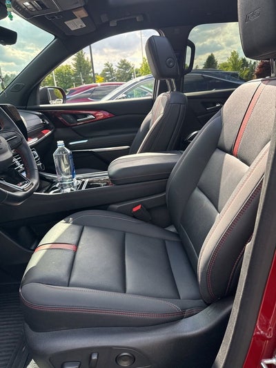 2025 Chevrolet Traverse RS