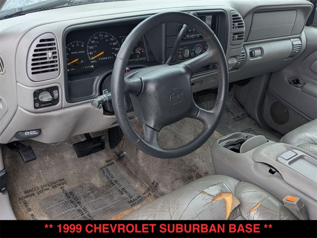 1999 Chevrolet Suburban 1500 Base