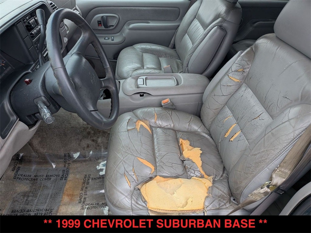 1999 Chevrolet Suburban 1500 Base