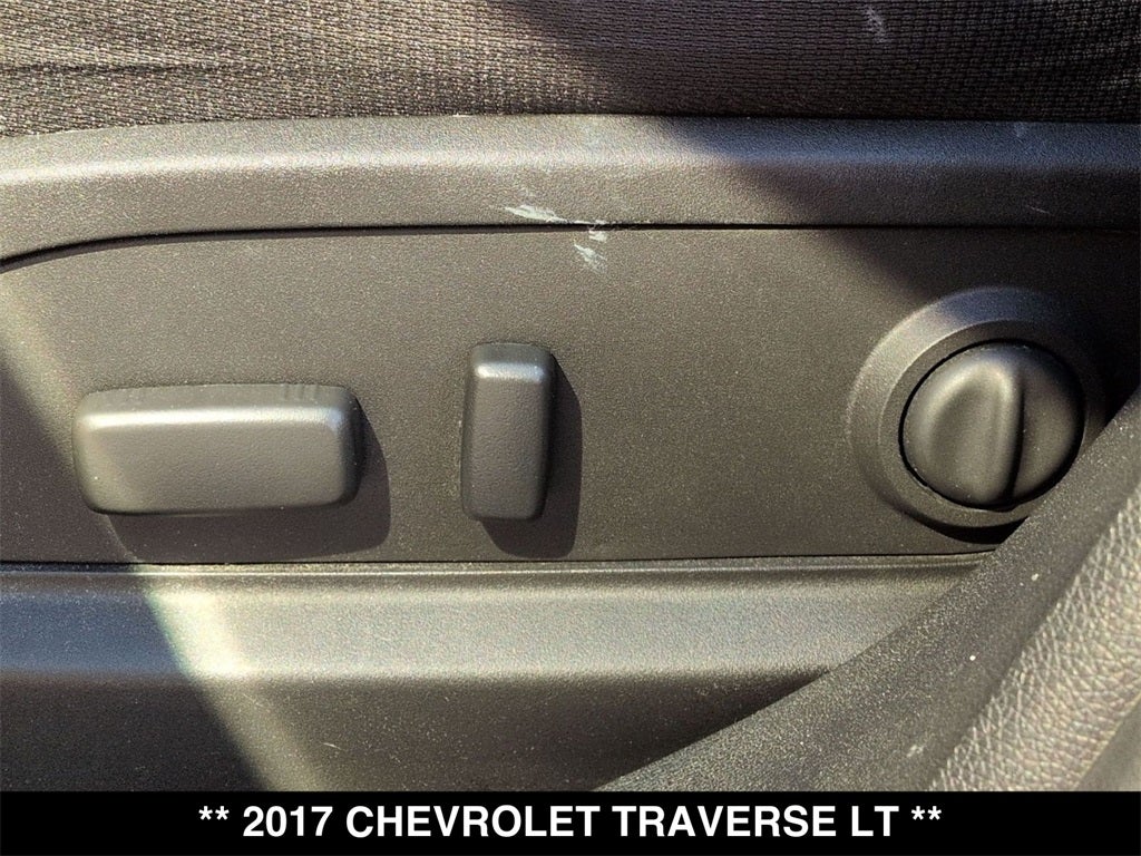 2017 Chevrolet Traverse LT 1LT