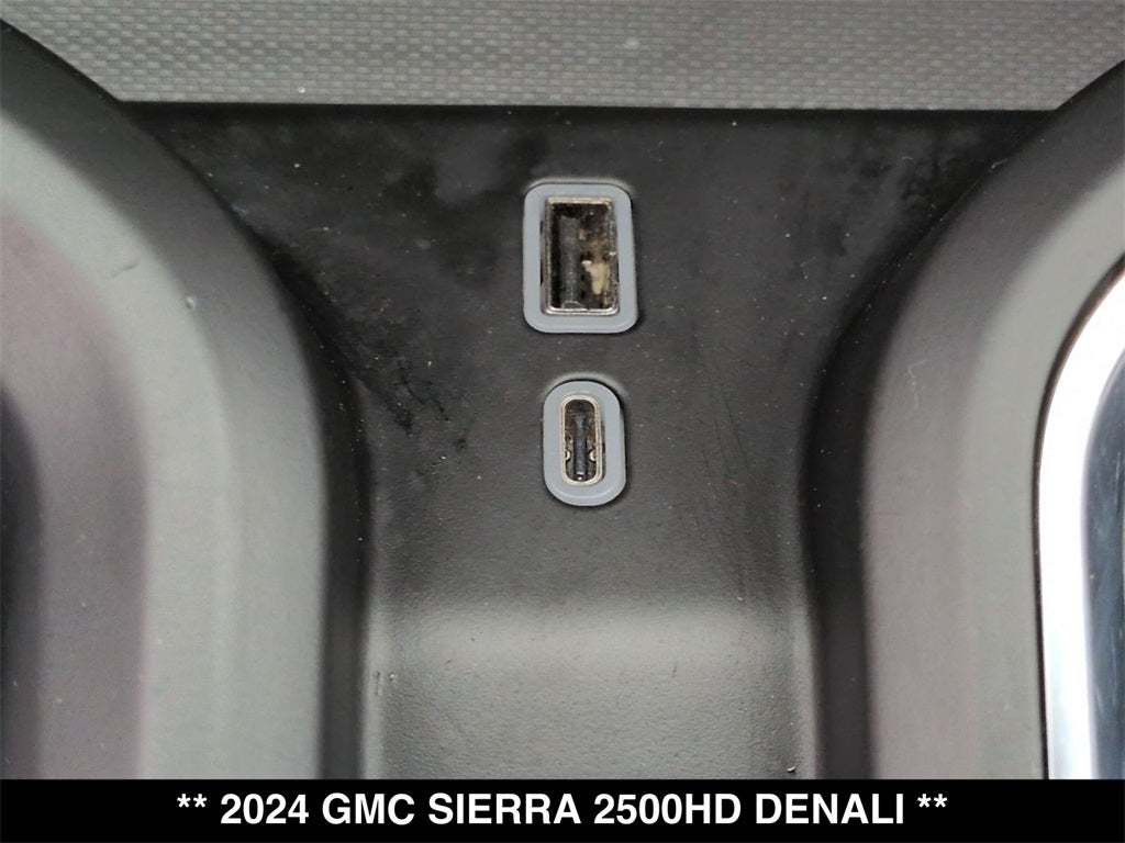 2024 GMC Sierra 2500HD Denali