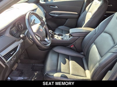 2020 Cadillac XT4 Premium Luxury