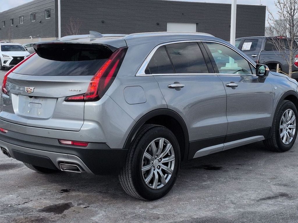 2023 Cadillac XT4 Premium Luxury