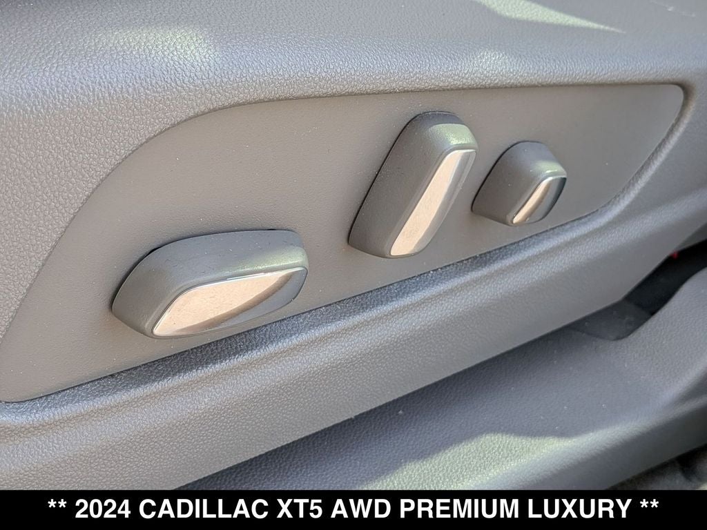 2024 Cadillac XT5 Premium Luxury