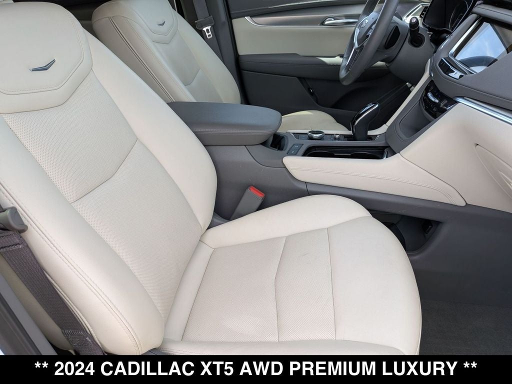 2024 Cadillac XT5 Premium Luxury