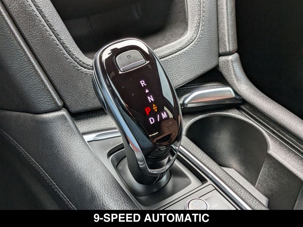 2025 Cadillac XT5 Sport