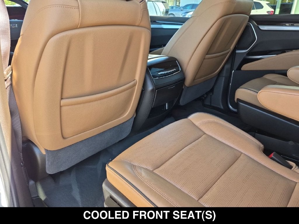 2025 Cadillac Escalade Premium Luxury