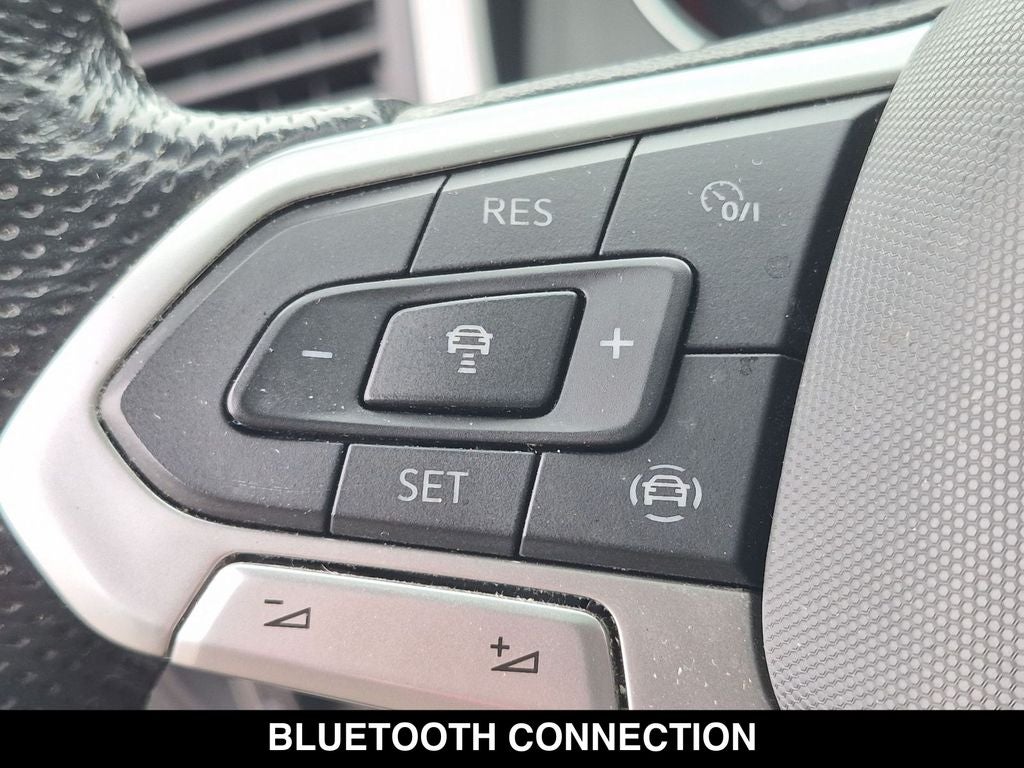 2021 Volkswagen Atlas 3.6L V6 SE w/Technology R-Line