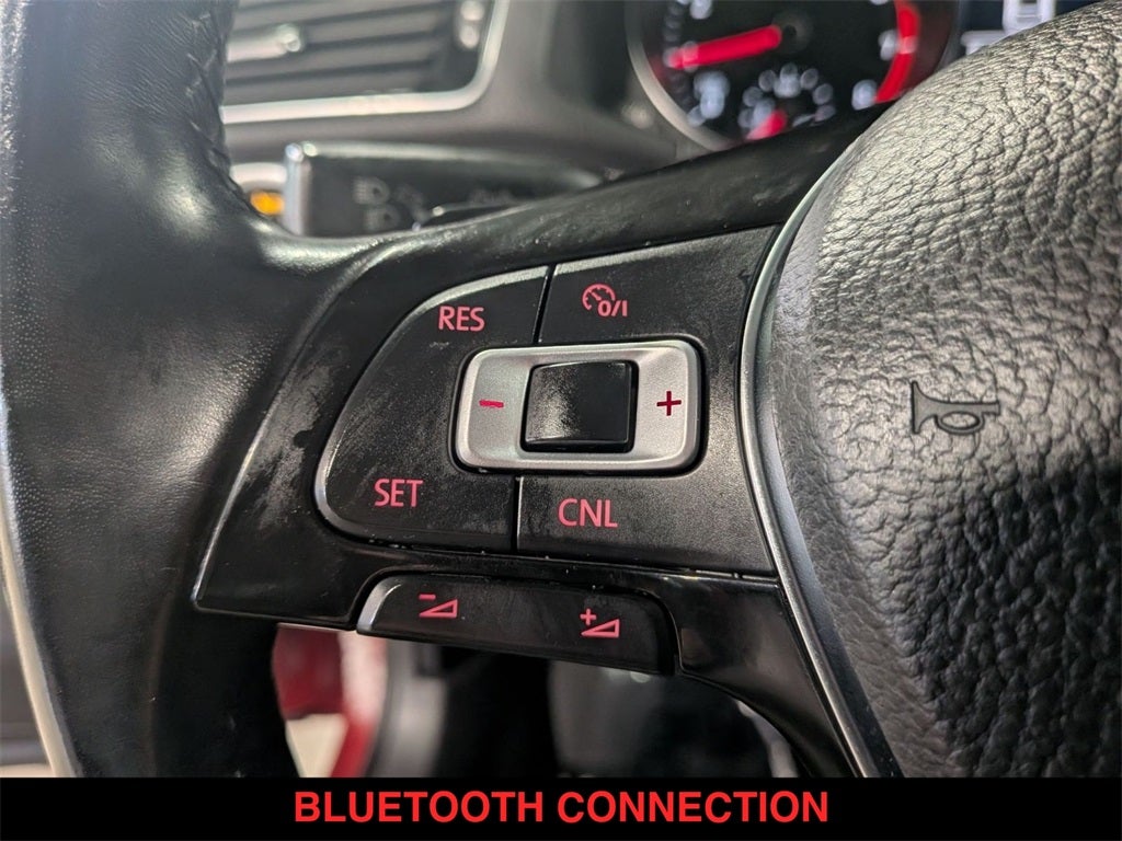 2017 Volkswagen Passat 1.8T R-Line