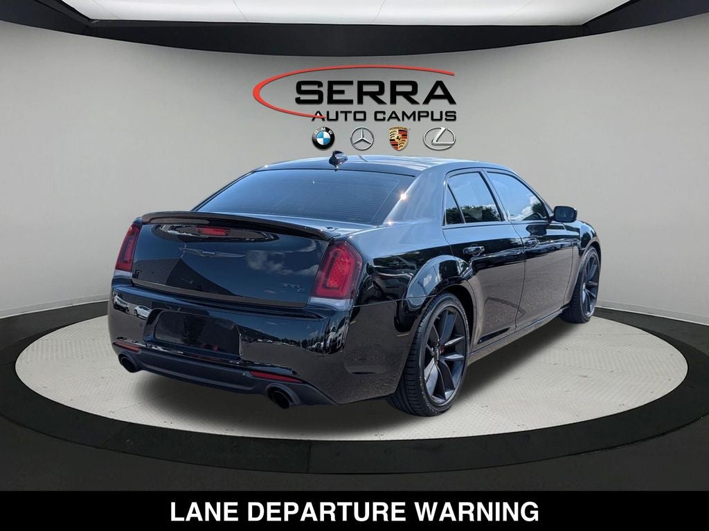 2023 Chrysler 300 C