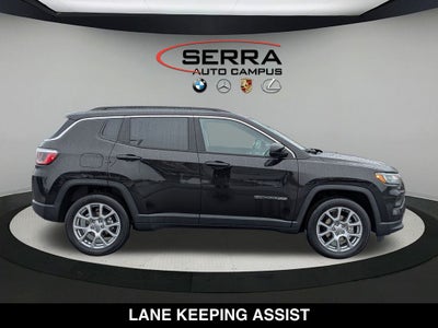 2022 Jeep Compass Latitude Lux