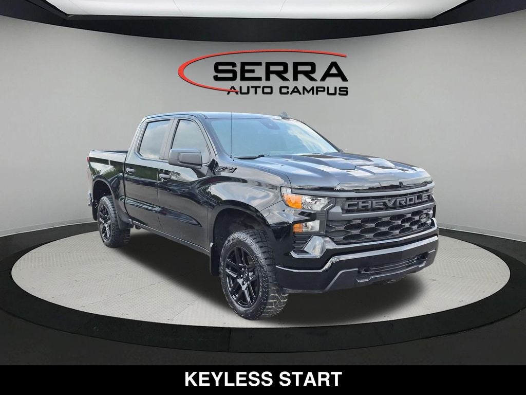 2022 Chevrolet Silverado 1500 Custom Trail Boss