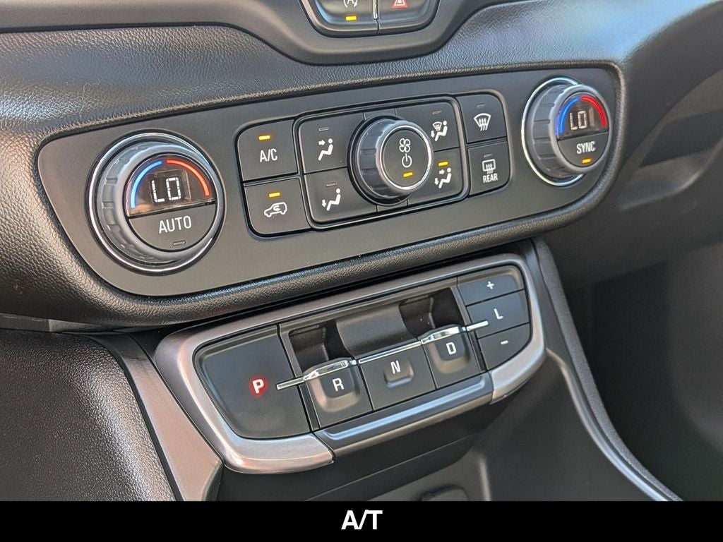2023 GMC Terrain AT4