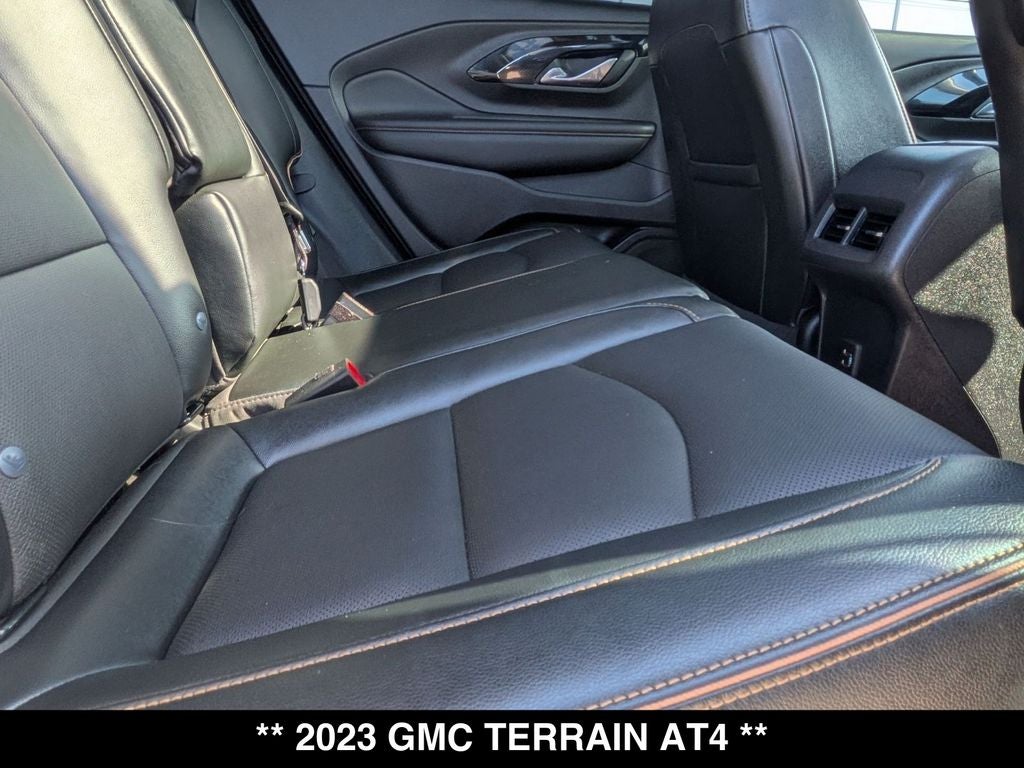 2023 GMC Terrain AT4