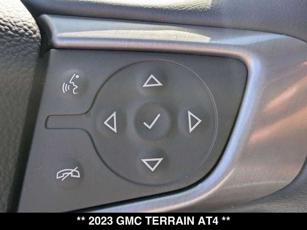 2023 GMC Terrain AT4