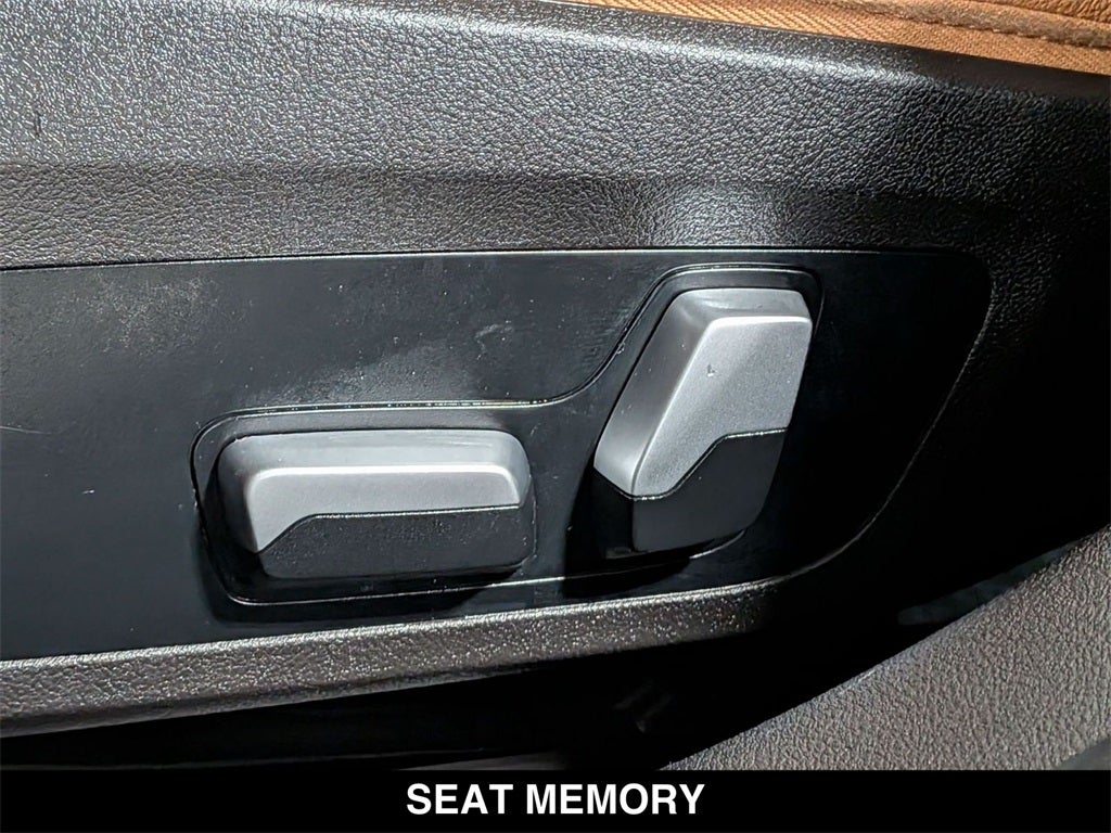 2023 BMW 3 Series 330e xDrive