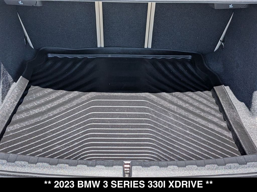 2023 BMW 3 Series 330i xDrive