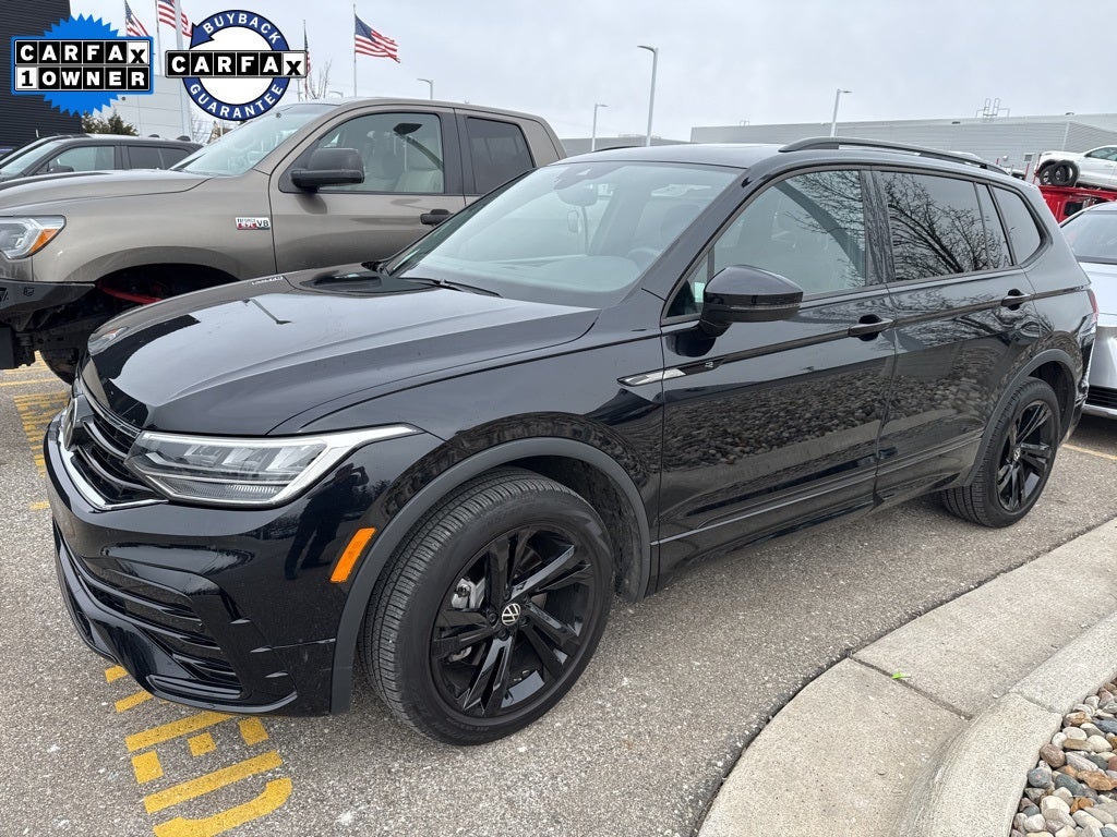 2023 Volkswagen Tiguan 2.0T SE R-Line Black