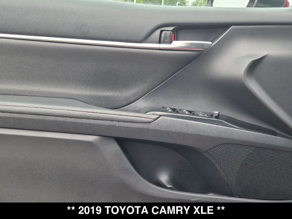 2019 Toyota Camry XLE