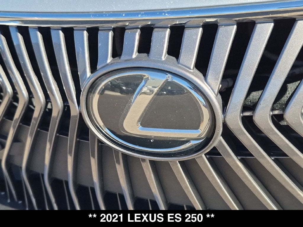 2021 Lexus ES 250