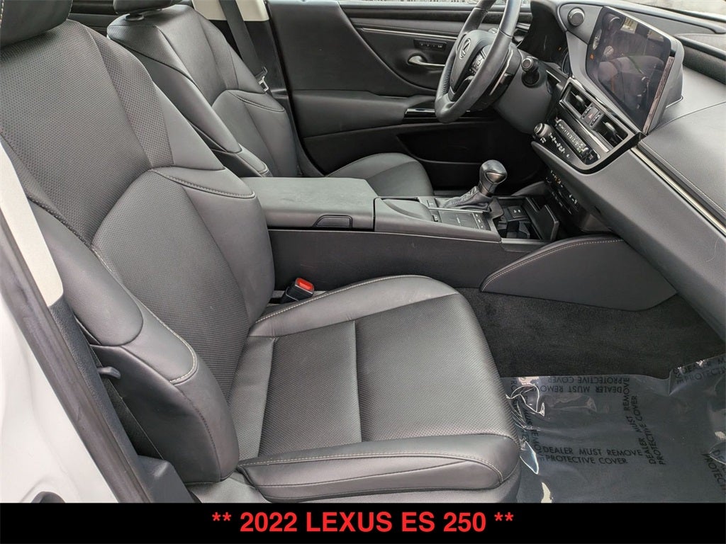 2022 Lexus ES 250
