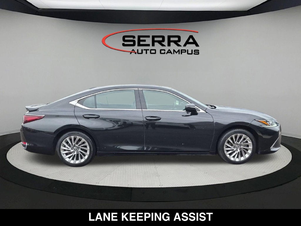 2023 Lexus ES 300h Luxury