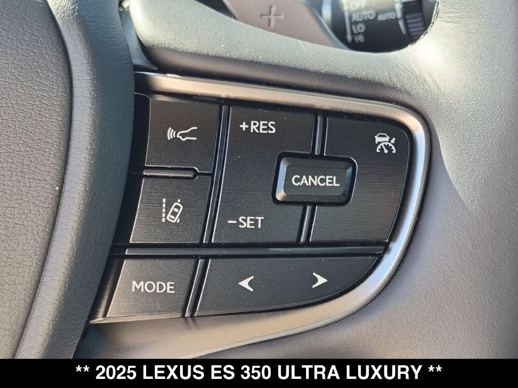 2025 Lexus ES ULTRA LUXURY