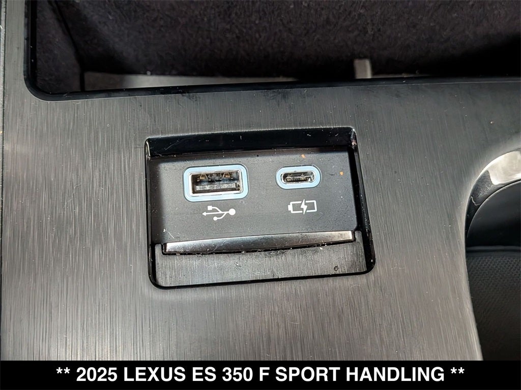 2025 Lexus ES F SPORT HANDLING