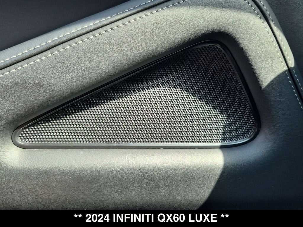 2024 INFINITI QX60 LUXE