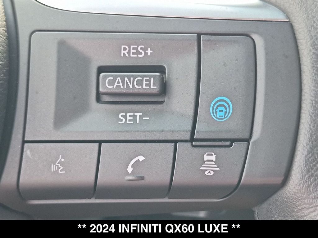 2024 INFINITI QX60 LUXE