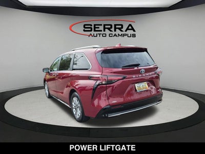 2022 Toyota Sienna Platinum 7 Passenger
