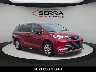 2022 Toyota Sienna Platinum 7 Passenger