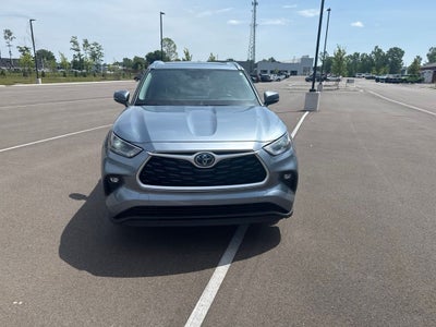 2021 Toyota Highlander Hybrid XLE