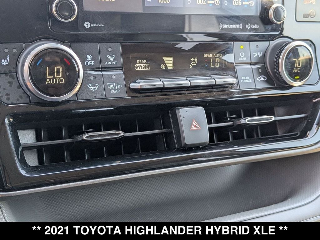 2021 Toyota Highlander Hybrid XLE