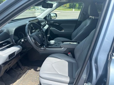 2021 Toyota Highlander Hybrid XLE