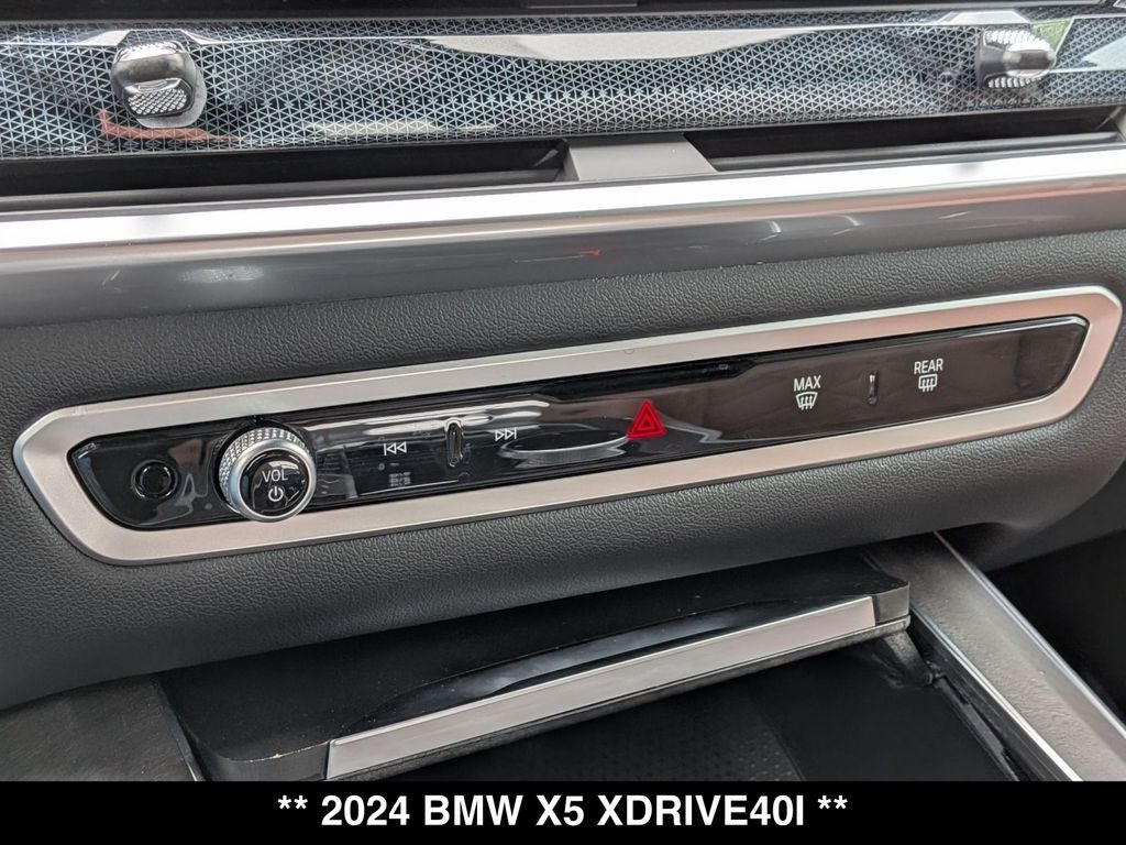 2024 BMW X5 xDrive40i