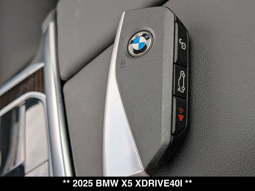 2025 BMW X5 xDrive40i