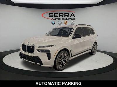 2023 BMW X7 M60i