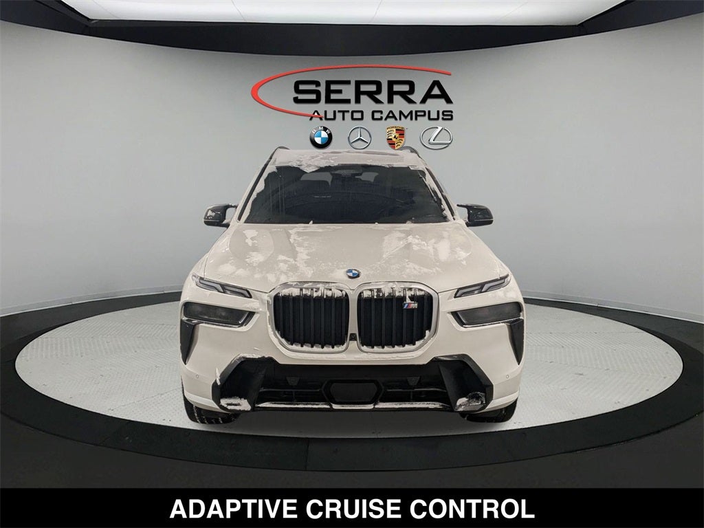 2023 BMW X7 M60i