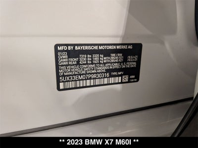 2023 BMW X7 M60i